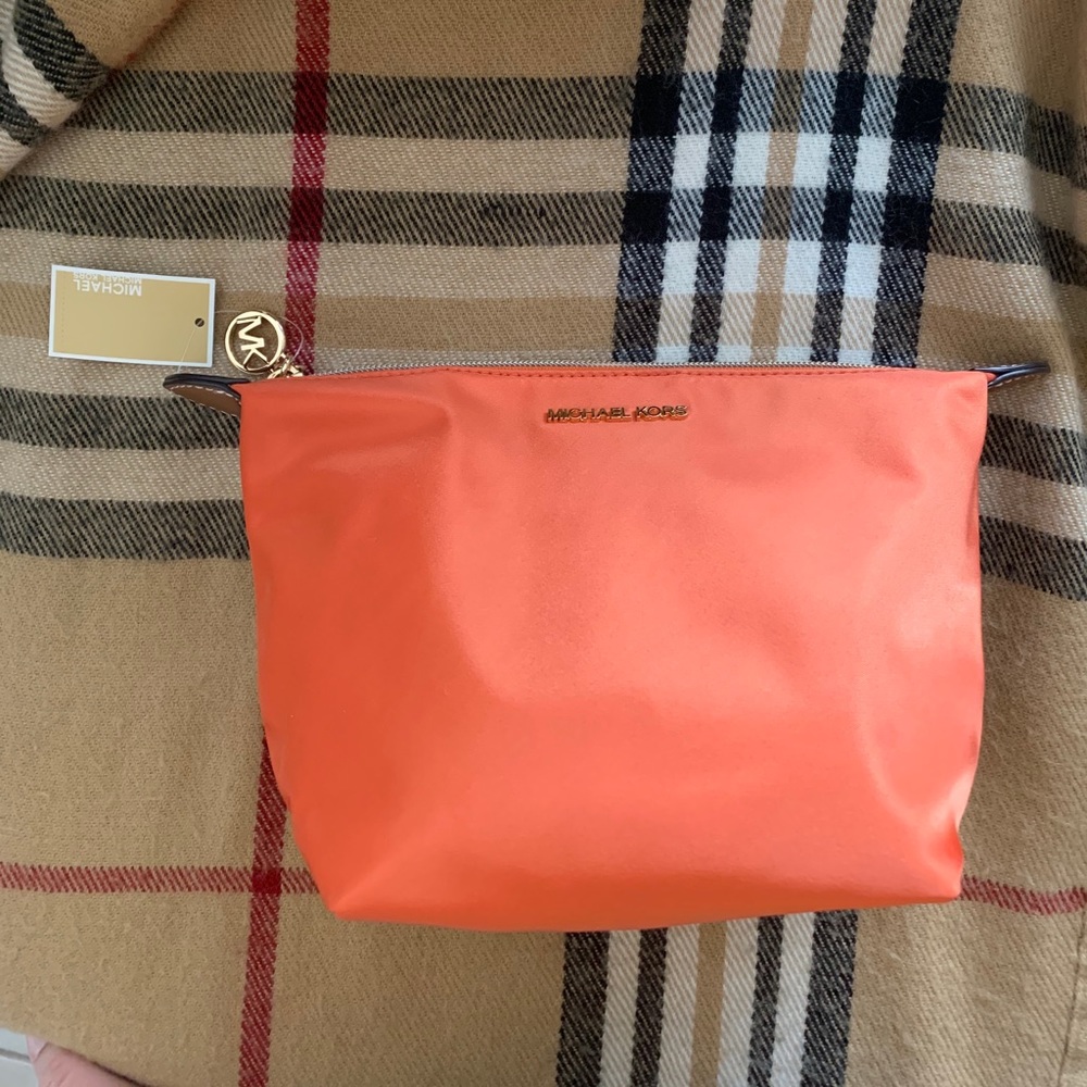 MICHAEL KORS Travel Medium Pouch